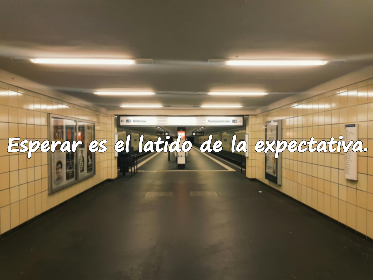Esperar es el latido de la expectativa.
